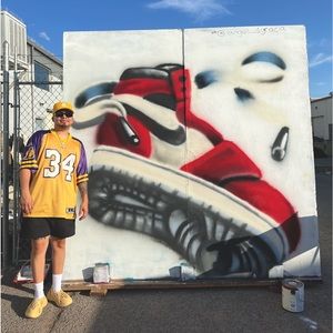 Meet your Posher, Ray